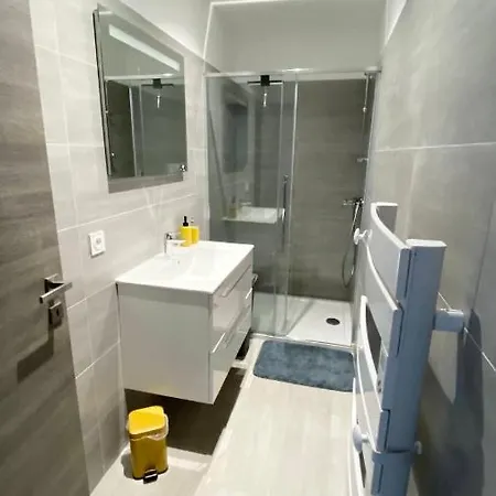Villa Avec Piscine Privative *